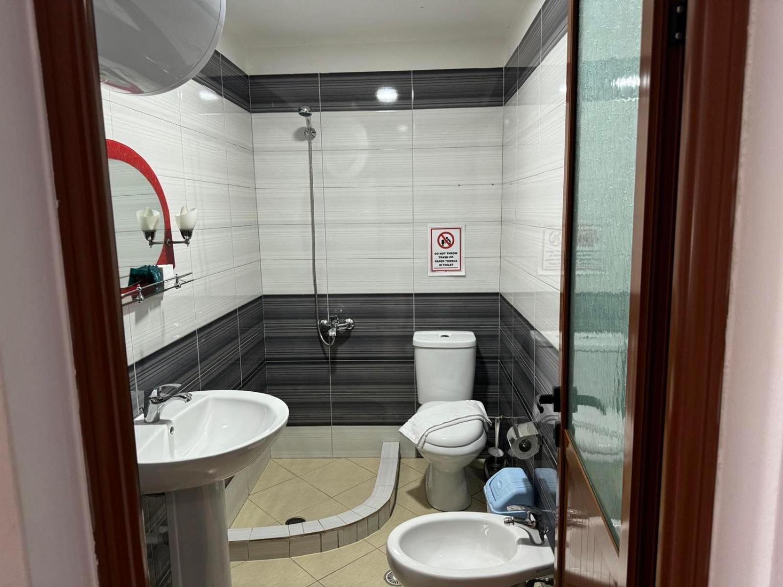 Vlora Villa エクステリア 写真